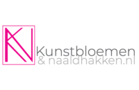 Kunstbloemen-en-Naaldhakken-logo-min